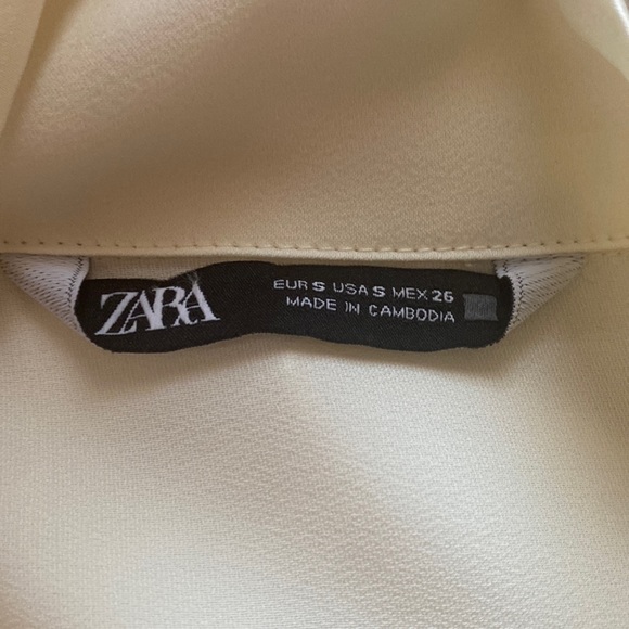 Top - Picture 3 of 5